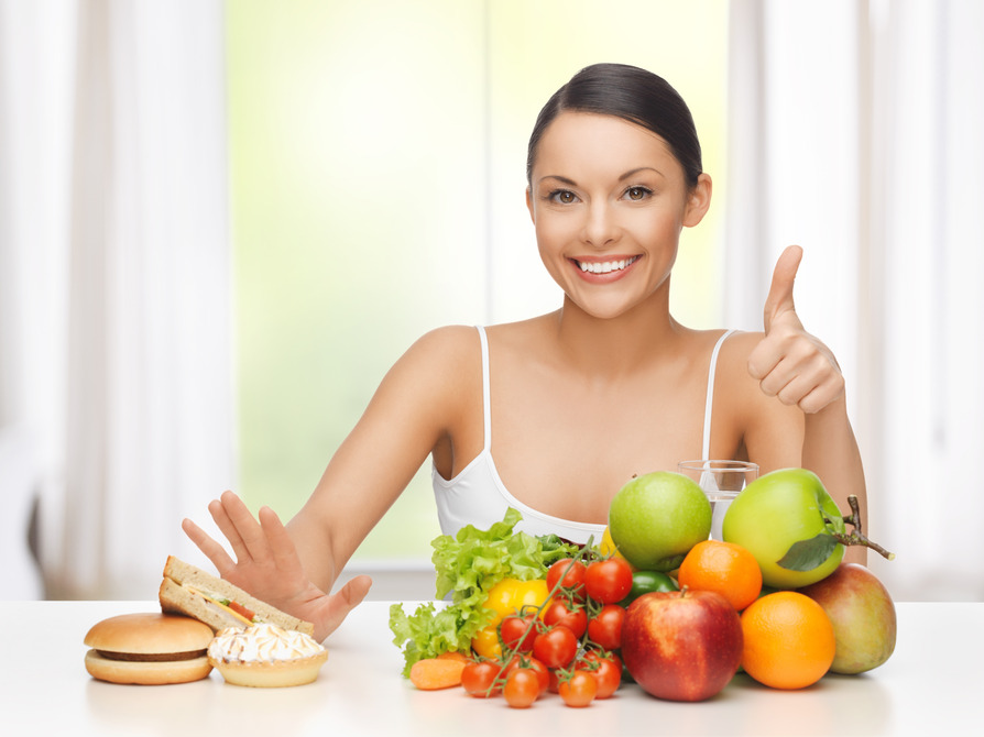 Um programa VLCD permite emagrece entre 1,3 e 2,3 quilos por semana. A dieta VLCD em curto prazo é muito eficiente para baixar o nível glicêmico e fazer pacientes com diabete tipo 2 emagrecerem rapidamente. No entanto, o risco de doença na vesícula biliar aumenta muito em quem pratica a dieta