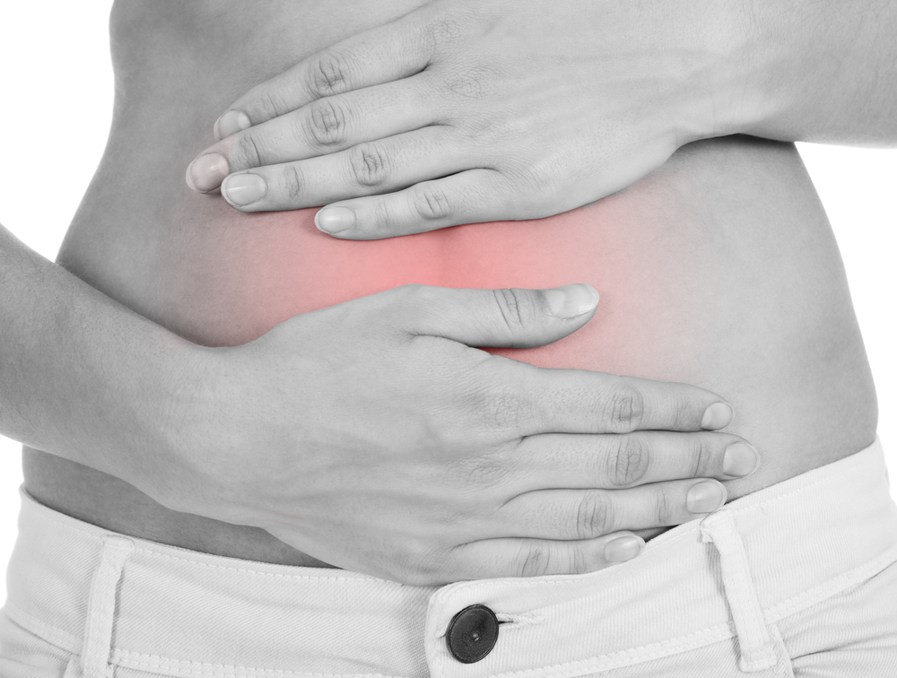 O óleo de coco tem rápida absorção e solubilidade. Seus componentes auxiliam no trânsito intestinal. A sua ação também pode ser contrária, para quem sofre de intestino solto. Elimina bactérias e favorece o crescimento de uma flora intestinal saudável.